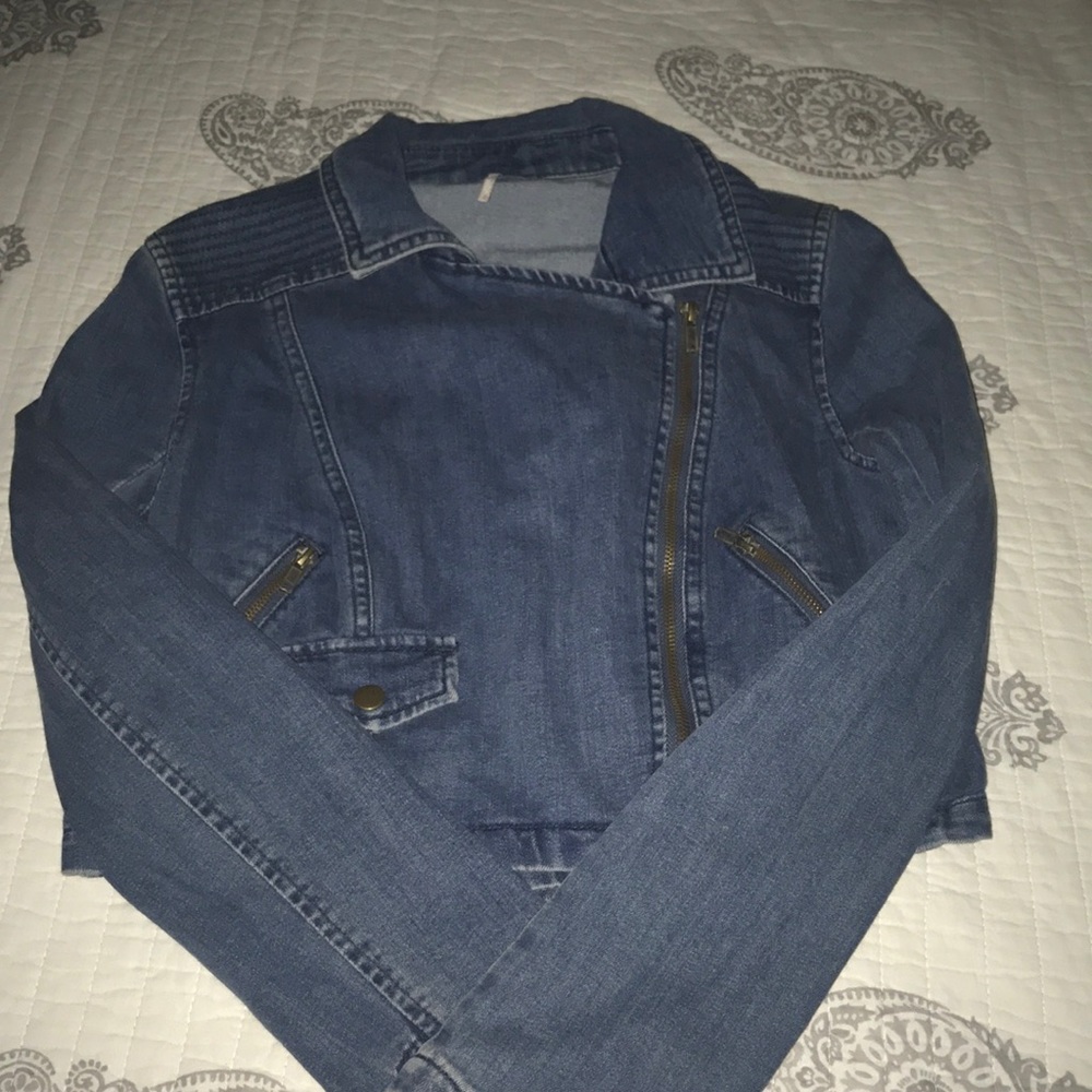 Denim jacket - Picture 6 of 7